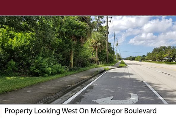 15785 McGregor Blvd, Fort Myers, FL 33908